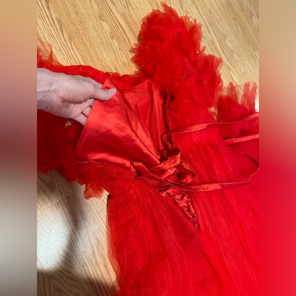 Red Dress S - Picture 5 of 10